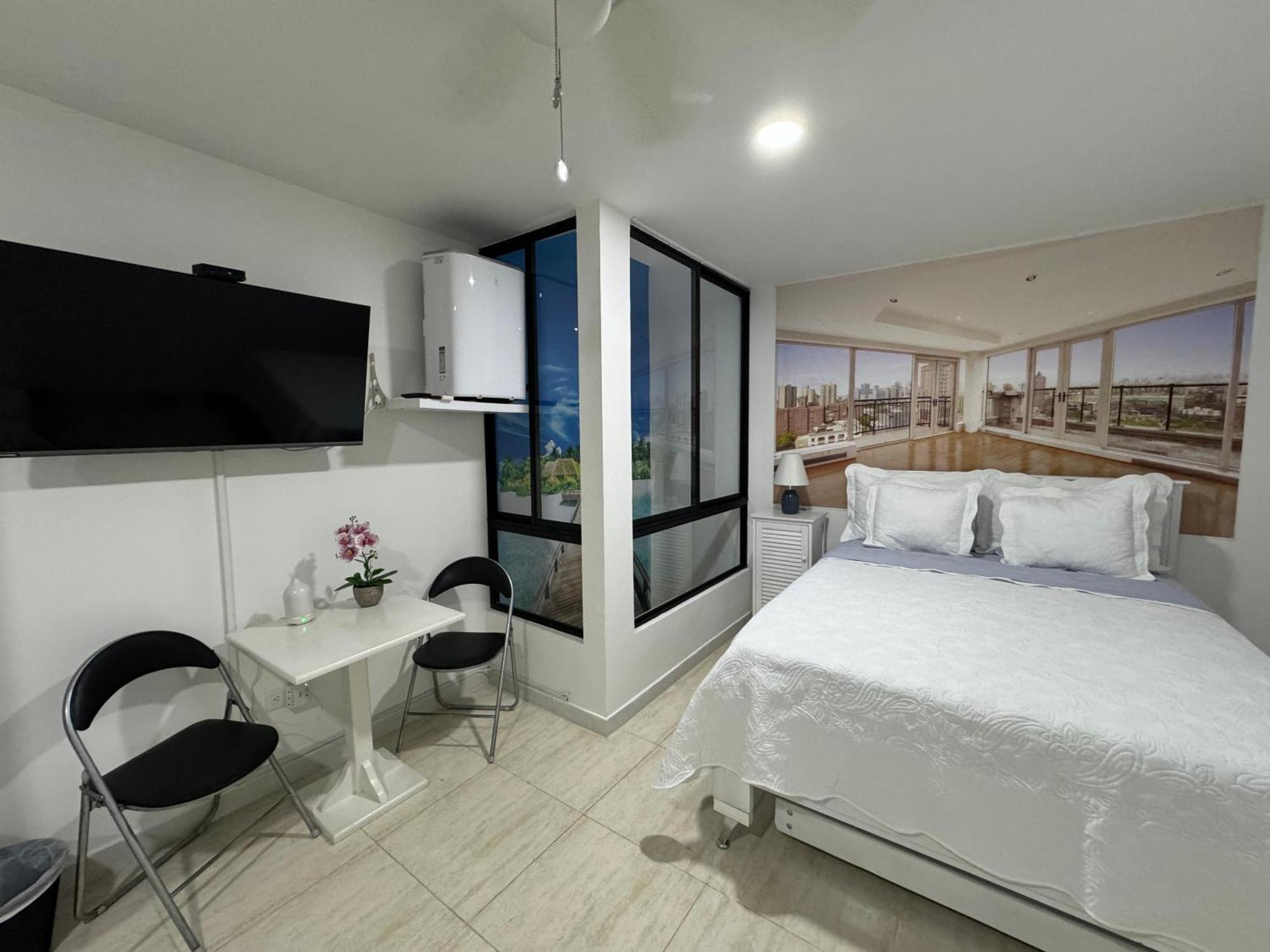 Modern Apartment/studio